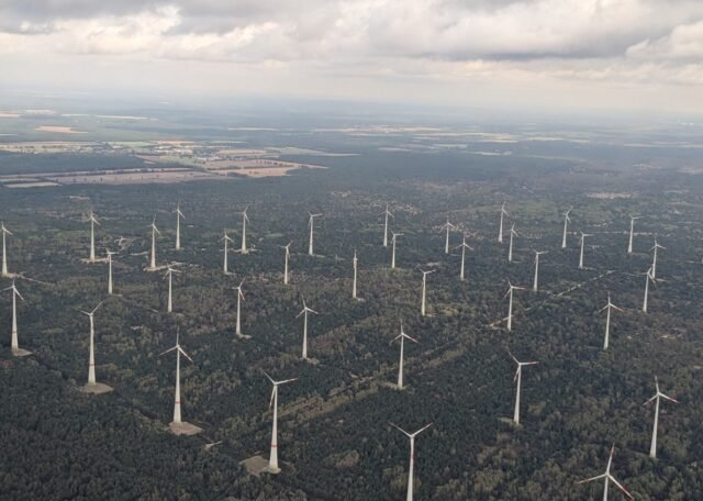 Alemania ajusta el despliegue de energías renovables a la lenta expansión de su red eléctrica para reducir costos