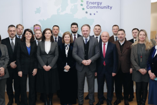 Serbia avanza hacia la integración eléctrica europea: primer país de la Comunidad de la Energía en la fase de verificación del acoplamiento de mercados Serbia avanza hacia la integración eléctrica europea: primer país de la Comunidad de la Energía en la fase de verificación del acoplamiento de mercados